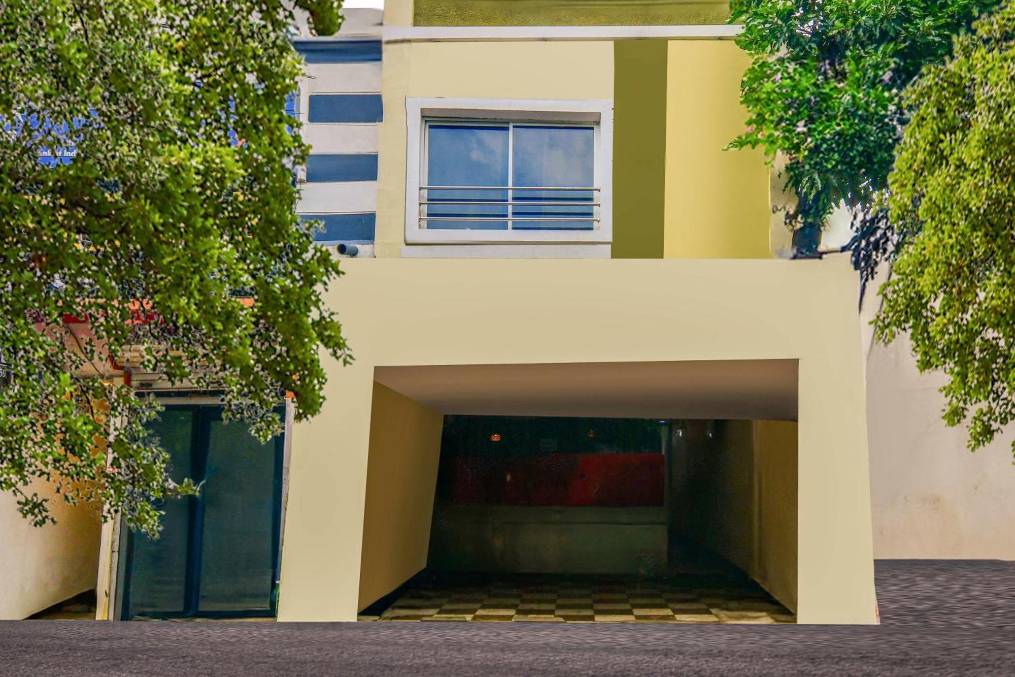 Hotel O Ujjain Near Hari Fatak Buitenkant foto